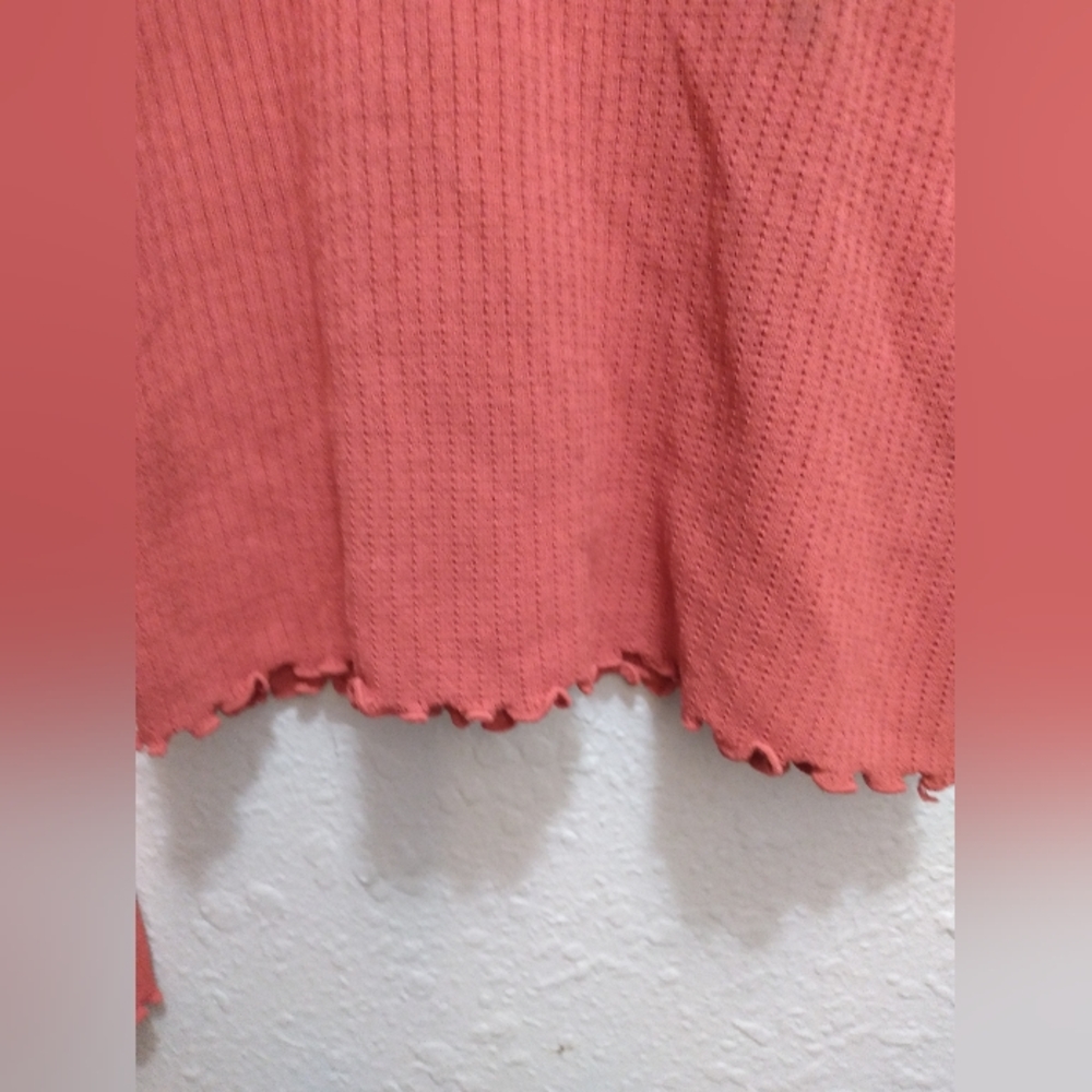 Alya Ribbed Top - Picture 4 of 7